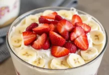 banana strawberry cheesecake salad