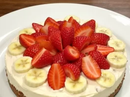 strawberry and banana cheesecake salad